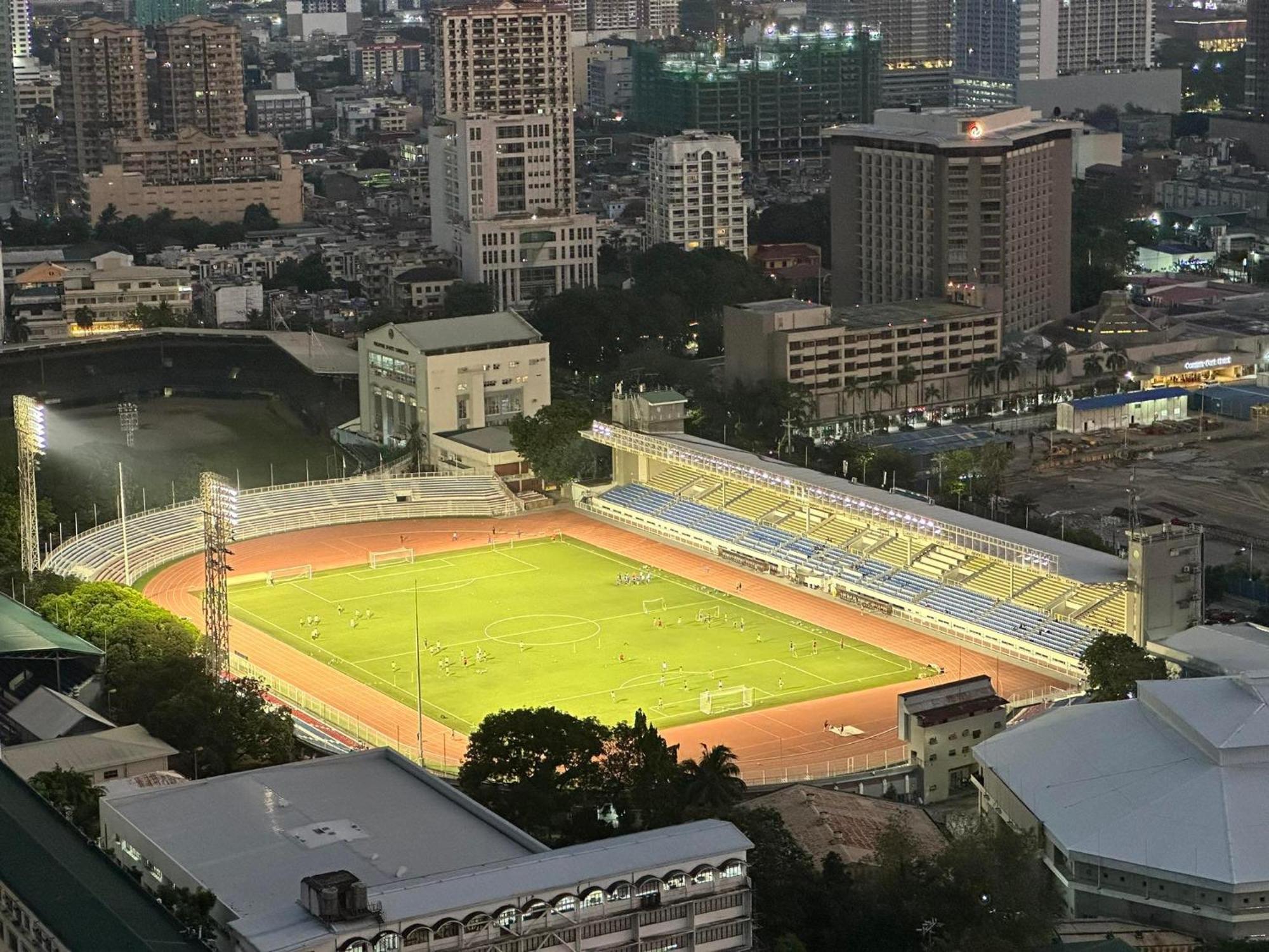 位于马拉特的公寓套间 马尼拉 外观 照片